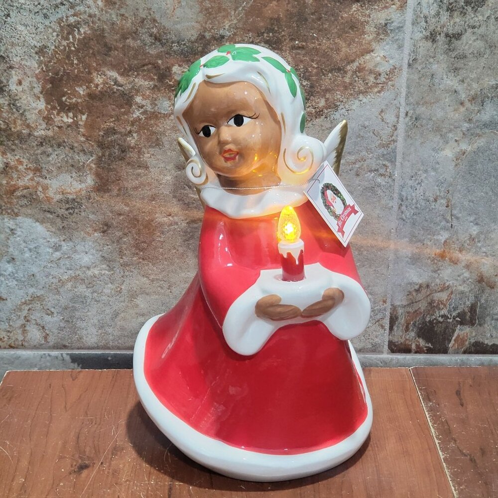 Mr Christmas Nostalgic Holiday Angel Figure LEDS  Flickering Candle NIB
